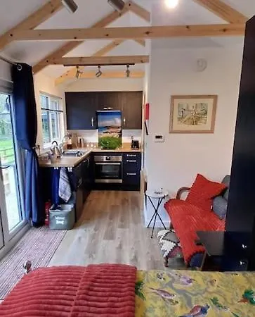 Beautiful Cabin Near Padstow Exterior photo